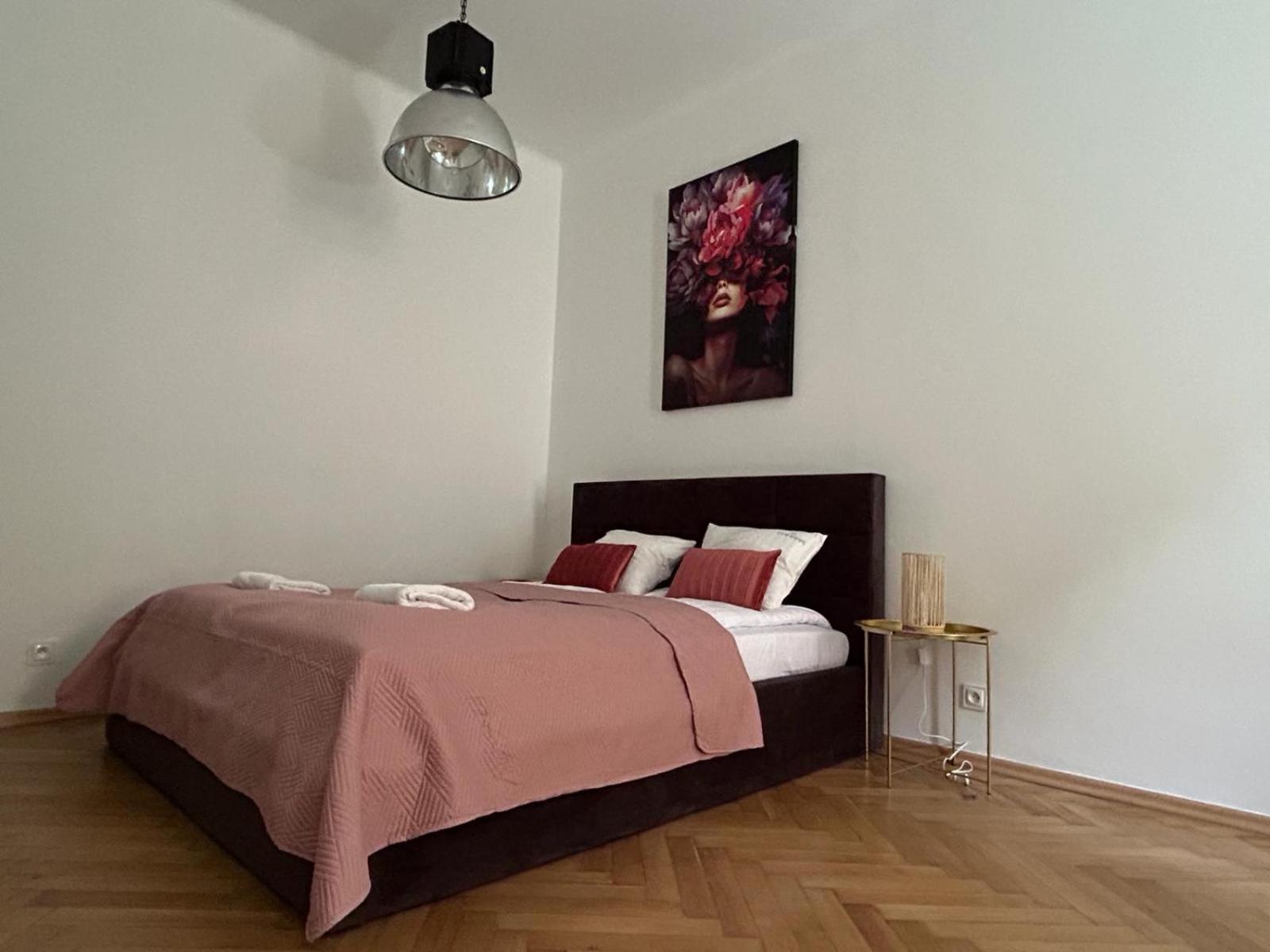 Selected Apartments By Market Square Krakau Exterior foto